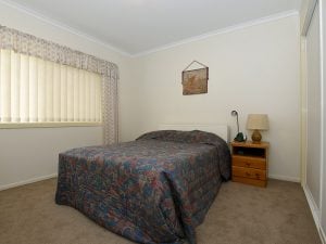 Bedroom2_39_Glenfield_Grange