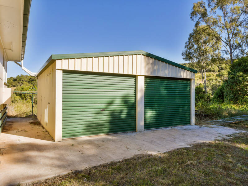 5 Redlands Dr, Gowrie Junction, QLD 4352 Australia