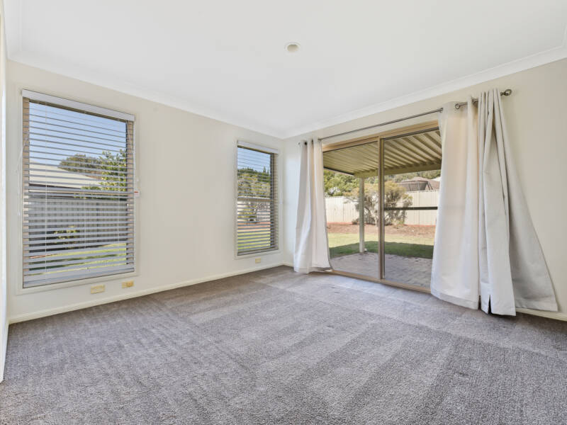 22 Gerbera Ct, Middle Ridge, QLD 4350 Australia