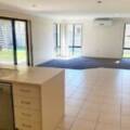 9 Dixon Ct, Wilsonton Heights, QLD 4350 Australia