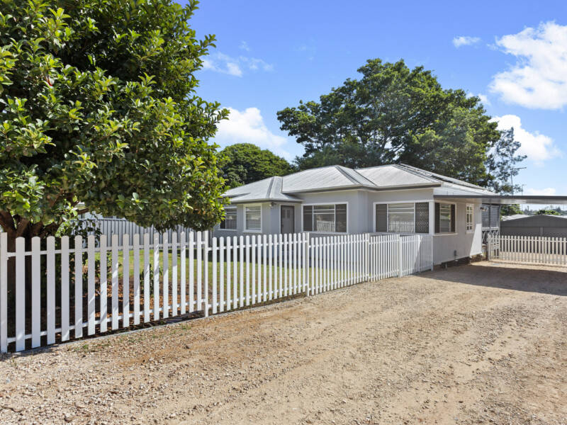 39 Haig St, South Toowoomba, QLD 4350 Australia