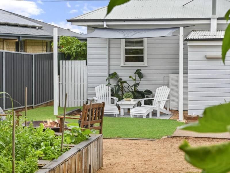 38B Haig St, South Toowoomba, QLD 4350 Australia