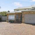 1/1 Stockton Ct, Centenary Heights, QLD 4350 Australia