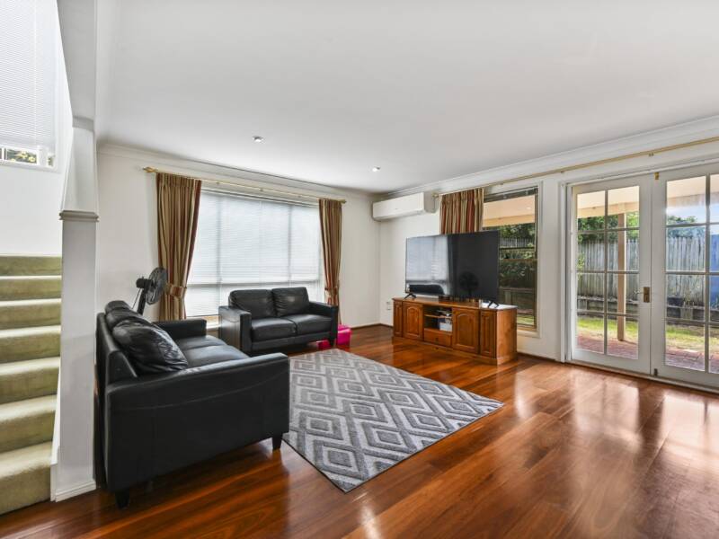 1/1 Stockton Ct, Centenary Heights, QLD 4350 Australia