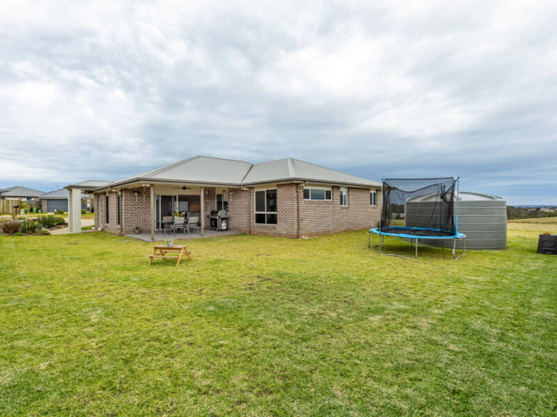 5 Amelia Court, Highfields, QLD 4352 Australia