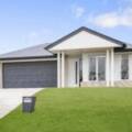 19 Reserve Rd, Cranley, QLD 4350 Australia