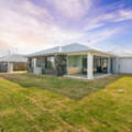 35 O'Neill Cct, Kearneys Spring, QLD 4350 Australia