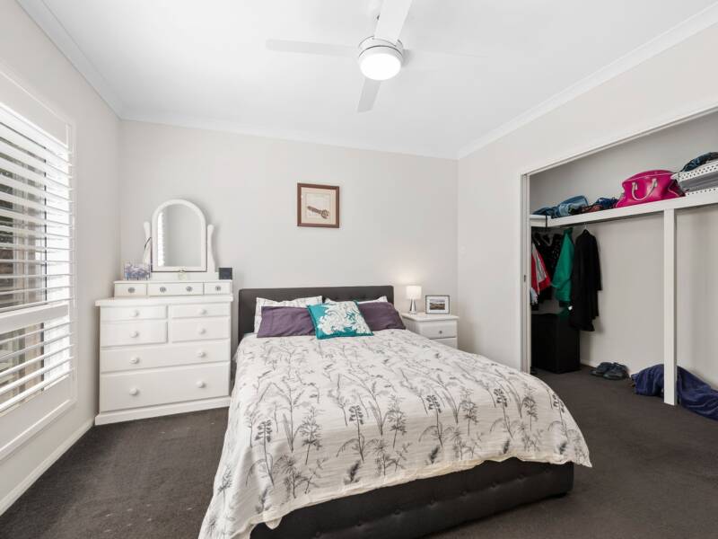 1/5a Hughes St, Centenary Heights, QLD 4350 Australia