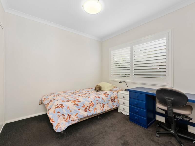 1/5a Hughes St, Centenary Heights, QLD 4350 Australia