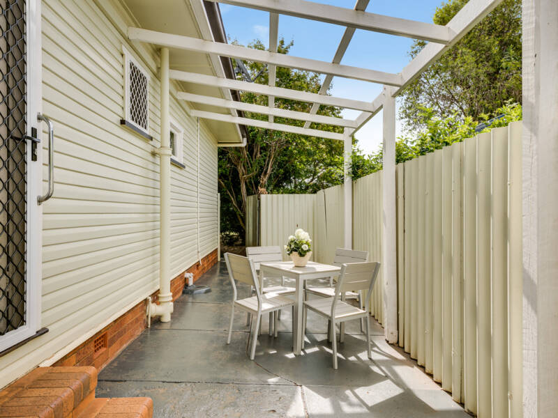 1 Bernard St, Newtown, QLD 4350 Australia