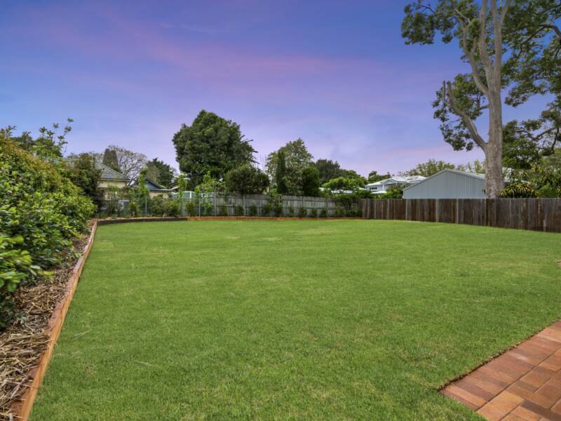 10 Fogarty St, East Toowoomba, QLD 4350 Australia