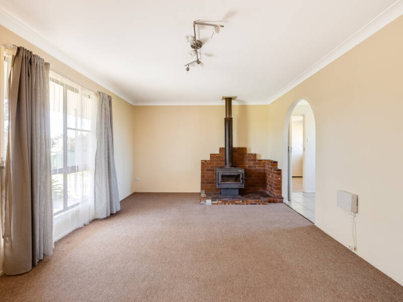 74 Jack St, Darling Heights, QLD 4350 Australia