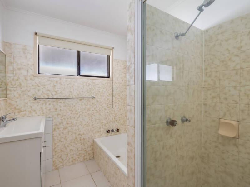74 Jack St, Darling Heights, QLD 4350 Australia
