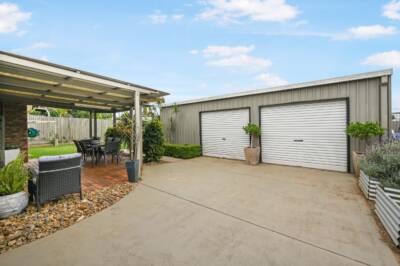 19 Kratzmann Ct, Kearneys Spring, QLD 4350 Australia