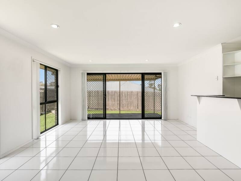 22 Bellara Dr, Harristown, QLD 4350 Australia
