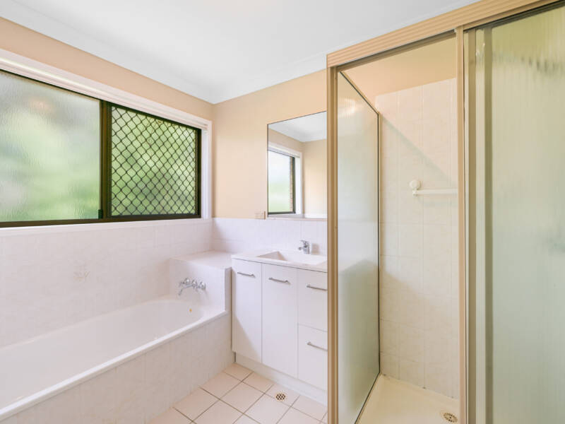 7/251 Herries St, Newtown, QLD 4350 Australia