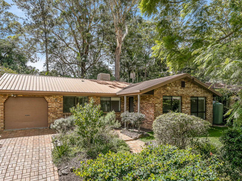 23 Amos Cres, Mount Lofty, QLD 4350 Australia