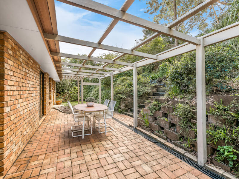 23 Amos Cres, Mount Lofty, QLD 4350 Australia