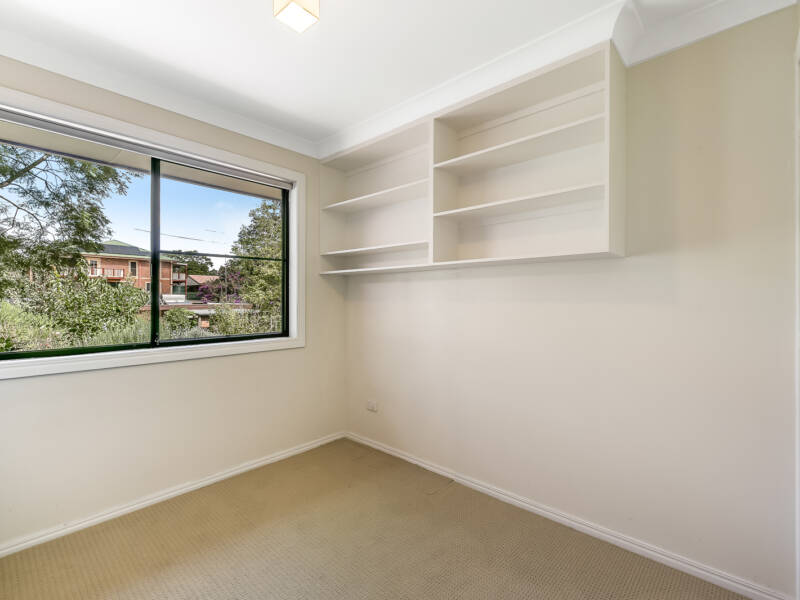 23 Amos Cres, Mount Lofty, QLD 4350 Australia