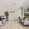 23 Amos Cres, Mount Lofty, QLD 4350 Australia