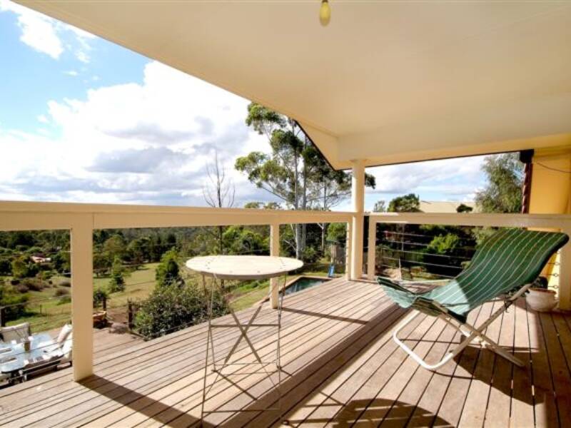 16 Murphys Creek Rd, Blue Mountain Heights, QLD 4350 Australia