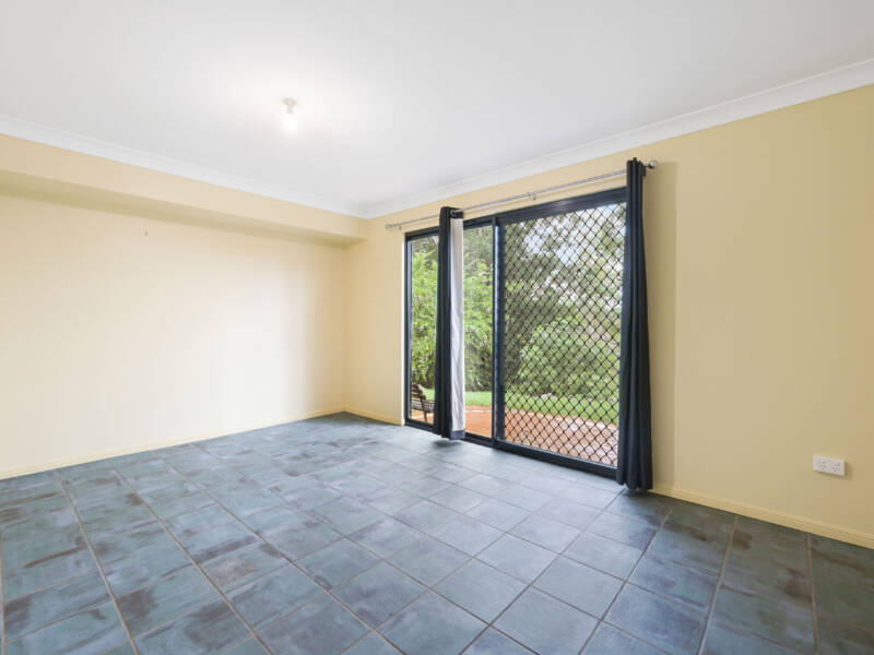 16 Murphys Creek Rd, Blue Mountain Heights, QLD 4350 Australia
