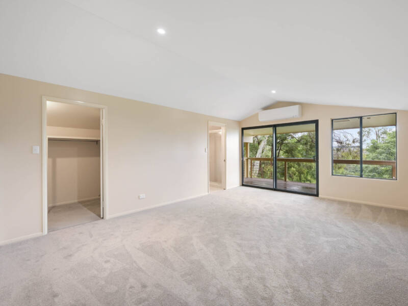 16 Murphys Creek Rd, Blue Mountain Heights, QLD 4350 Australia