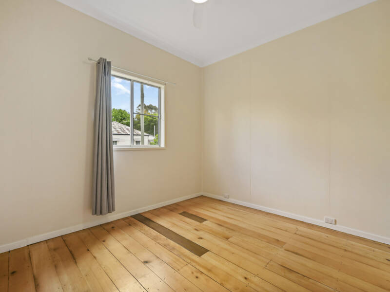 275 James St, Newtown, QLD 4350 Australia