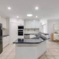 18 Howard St, Middle Ridge, QLD 4350 Australia