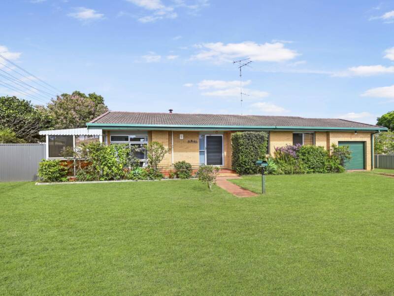 5 Barden Ct, Harristown, QLD 4350 Australia