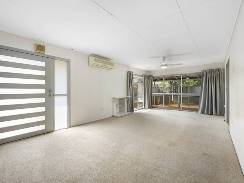 5 Barden Ct, Harristown, QLD 4350 Australia