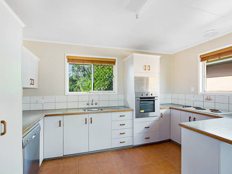 465 Stenner St, Harristown, QLD 4350 Australia