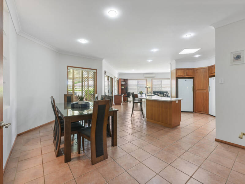 311 Ramsay St, Middle Ridge, QLD 4350 Australia