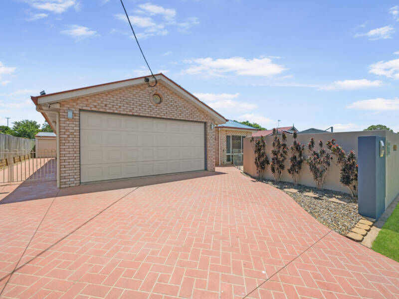 311 Ramsay St, Middle Ridge, QLD 4350 Australia