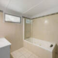 33 Mcintyre St, Centenary Heights, QLD 4350 Australia