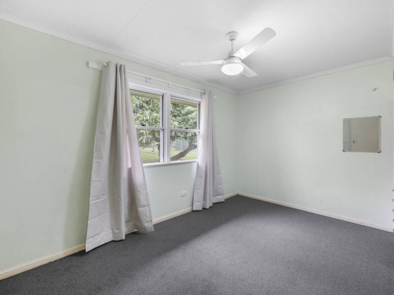 7 Rowe St, Centenary Heights, QLD 4350 Australia