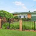 7 Rowe St, Centenary Heights, QLD 4350 Australia