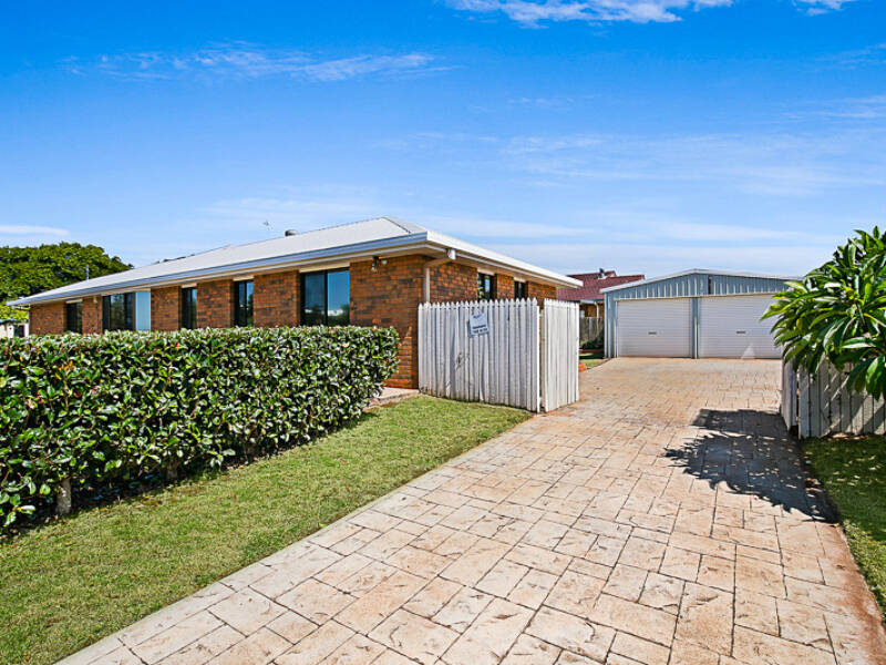 1 Calypso Cres, Middle Ridge, QLD 4350 Australia