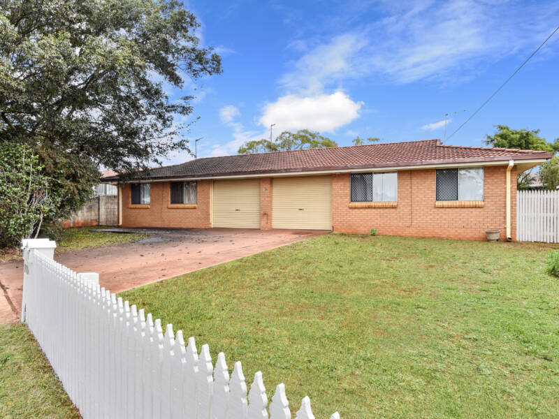 109 Drayton Rd, Harristown, QLD 4350 Australia