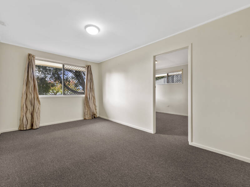 109 Drayton Rd, Harristown, QLD 4350 Australia