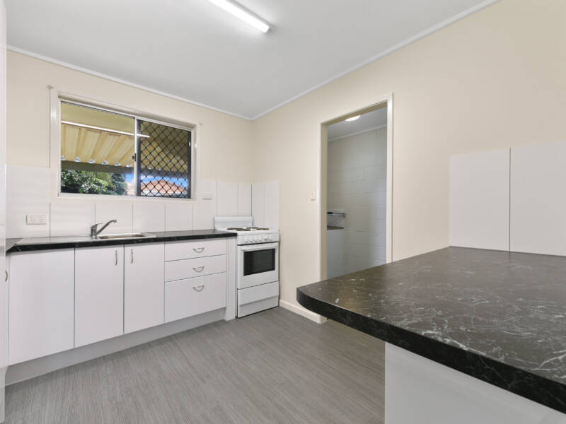 109 Drayton Rd, Harristown, QLD 4350 Australia