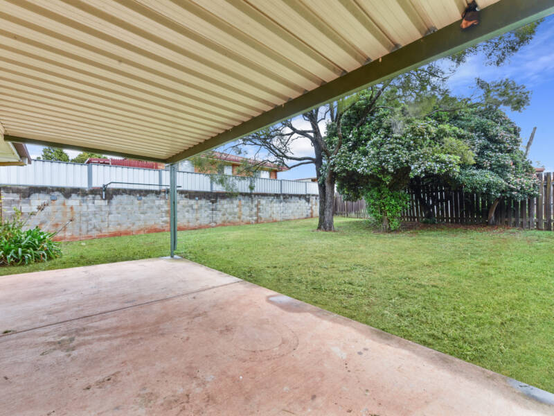 109 Drayton Rd, Harristown, QLD 4350 Australia
