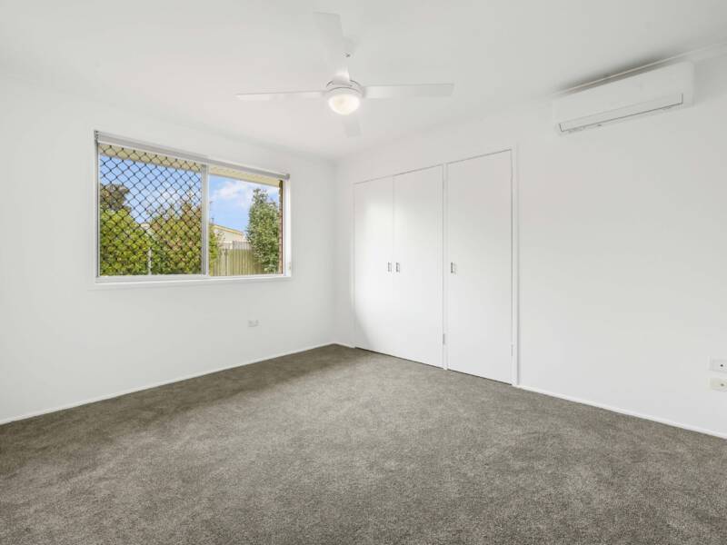 4 Matthews St, Harristown, QLD 4350 Australia