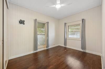 8 McCarthy St, Newtown, QLD 4350 Australia