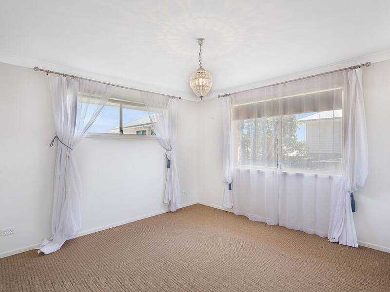 37 Boshammer St, Rangeville, QLD 4350 Australia