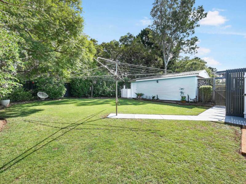 13 Lloyd St, Harristown, QLD 4350 Australia