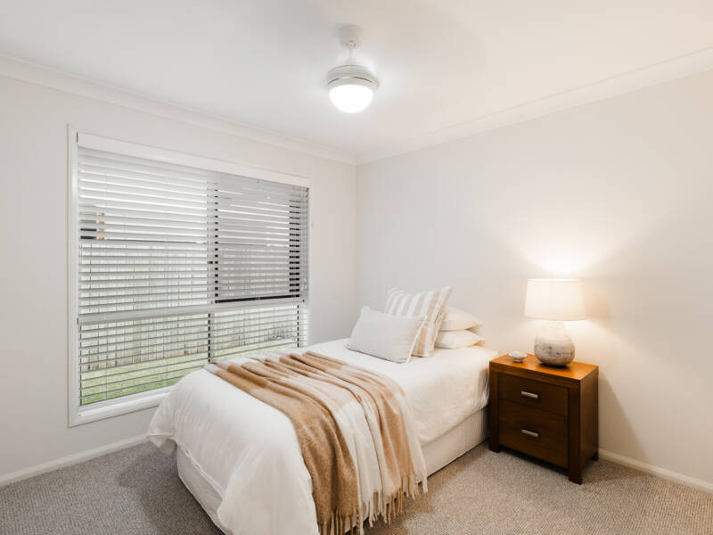 19 Fallon Dr, Middle Ridge, QLD 4350 Australia