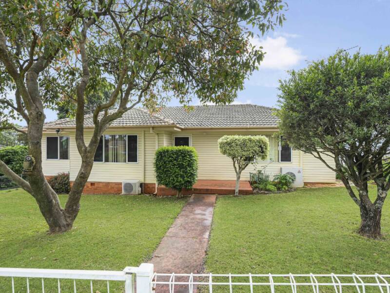 55 Kate St, Harlaxton, QLD 4350 Australia