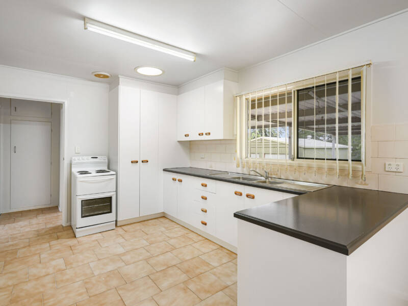 55 Kate St, Harlaxton, QLD 4350 Australia