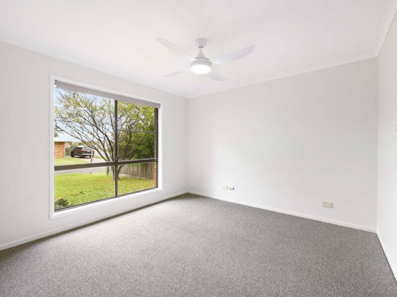 13 Black Ct, Wilsonton, QLD 4350 Australia